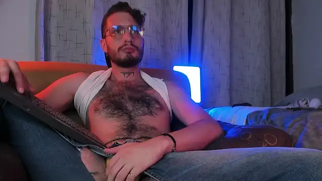 Snapshot of axel_giracr chatting on January 30, 2025, 9:04 am axel giracr online show from January 30, 2025, 9:04 am