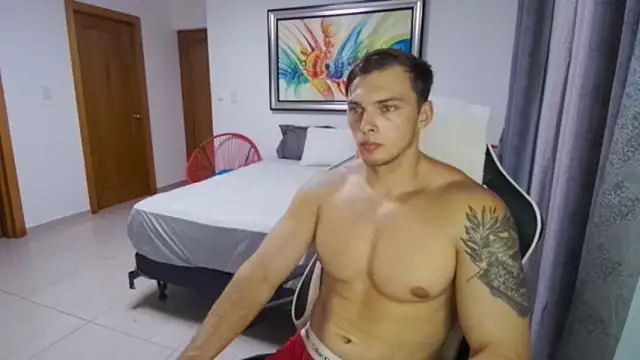 Snapshot of YourHotGreg chatting on September 25, 2025, 12:58 am YourHotGreg online show from September 25, 2025, 12:58 am