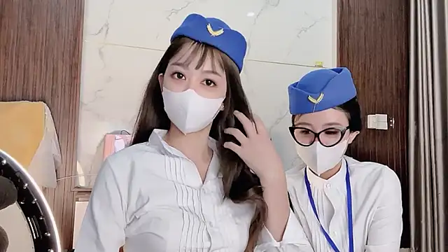 Snapshot of Mono-Stewardesss chatting on November 10, 2025, 4:17 pm Mono-Stewardesss online show from November 10, 2025, 4:17 pm