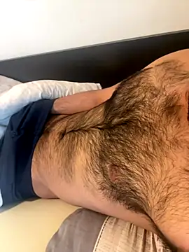 Snapshot of cubgay4u chatting on October 17, 2025, 8:28 am cubgay4u online show from October 17, 2025, 8:28 am