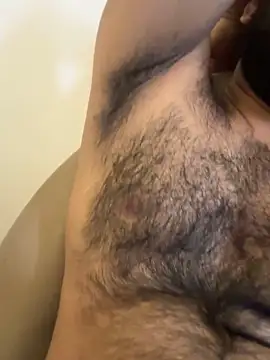 Snapshot of cubgay4u chatting on November 18, 2025, 9:36 am cubgay4u online show from November 18, 2025, 9:36 am