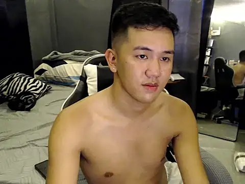 Snapshot of xgregor07 chatting on October 1, 2025, 8:20 am xgregor07 online show from October 1, 2025, 8:20 am