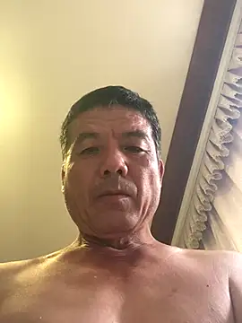 Snapshot of Beijing2000 chatting on October 13, 2025, 12:32 am Beijing2000 online show from October 13, 2025, 12:32 am