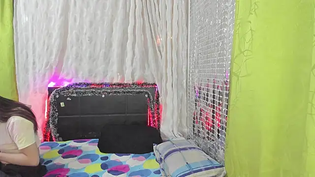 Snapshot of Megan_Miles02 chatting on January 6, 2025, 3:20 am Megan Miles02 online show from January 6, 2025, 3:20 am