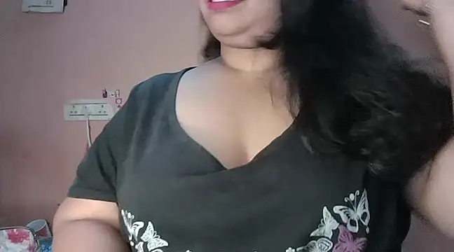 Snapshot of Ravina_patil1 chatting on January 17, 2025, 9:50 pm Ravina patil1 online show from January 17, 2025, 9:50 pm