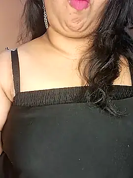 Snapshot of Ravina_patil1 chatting on January 18, 2025, 3:49 pm Ravina patil1 online show from January 18, 2025, 3:49 pm