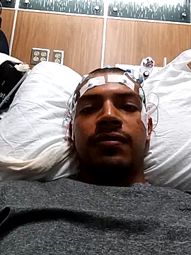 Snapshot of THE-LOVE-BOY chatting on September 22, 2025, 10:01 pm THE-LOVE-BOY online show from September 22, 2025, 10:01 pm