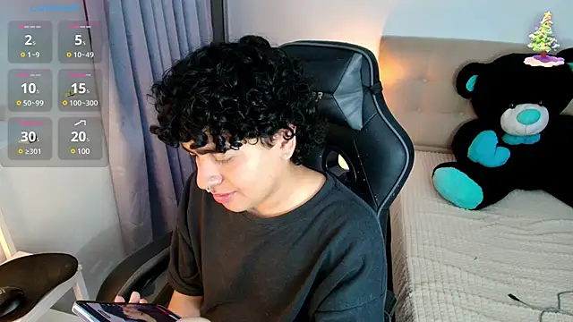 Snapshot of _nickconnor01 chatting on December 5, 2024, 11:29 pm nickconnor01 online show from December 5, 2024, 11:29 pm