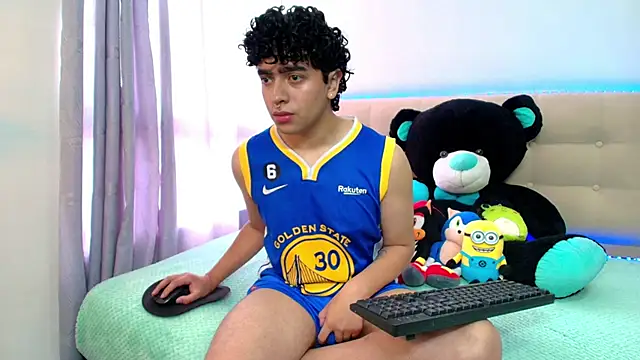 Snapshot of _nickconnor01 chatting on December 13, 2024, 7:53 pm nickconnor01 online show from December 13, 2024, 7:53 pm