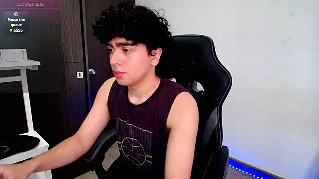 Snapshot of _nickconnor01 chatting on January 24, 2025, 7:07 pm nickconnor01 online show from January 24, 2025, 7:07 pm