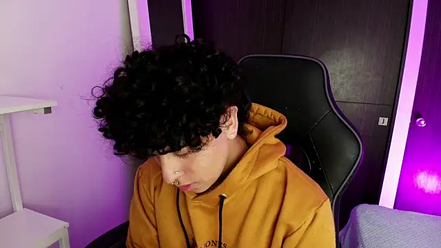 Snapshot of _nickconnor01 chatting on February 13, 2025, 11:47 pm nickconnor01 online show from February 13, 2025, 11:47 pm