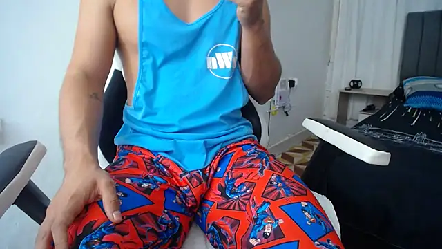 Snapshot of Valerioe chatting on February 26, 2025, 12:47 pm Valerioe online show from February 26, 2025, 12:47 pm
