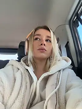 SSSATIVA model online show from February 26, 2025, 1:32 am