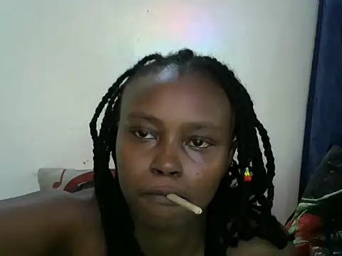 Snapshot of Rasta_tattooed chatting on September 19, 2025, 4:18 pm Rasta tattooed online show from September 19, 2025, 4:18 pm