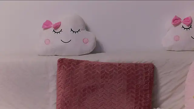 Snapshot of TinaHarley chatting on February 21, 2025, 12:50 pm TinaHarley online show from February 21, 2025, 12:50 pm