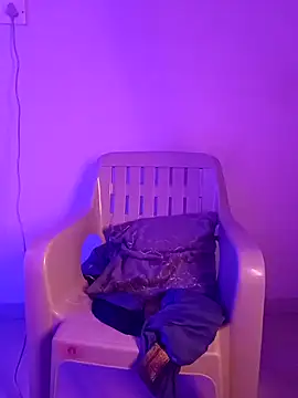 Snapshot of Jessicca_Cum chatting on February 4, 2025, 12:29 am Jessicca Cum online show from February 4, 2025, 12:29 am