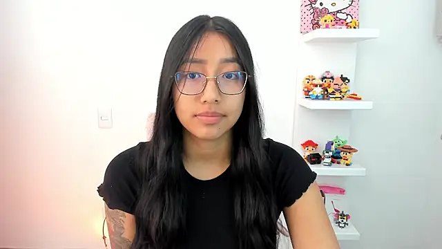 Snapshot of isa_bellaa0 chatting on September 11, 2025, 4:34 am isa bellaa0 online show from September 11, 2025, 4:34 am