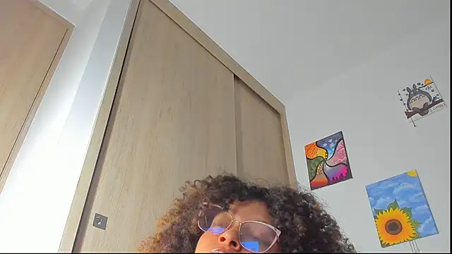 Snapshot of Ada_gales_ chatting on September 25, 2025, 2:48 am Ada gales online show from September 25, 2025, 2:48 am