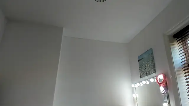 Snapshot of Alexia-Lee chatting on January 16, 2025, 1:25 pm Alexia-Lee online show from January 16, 2025, 1:25 pm