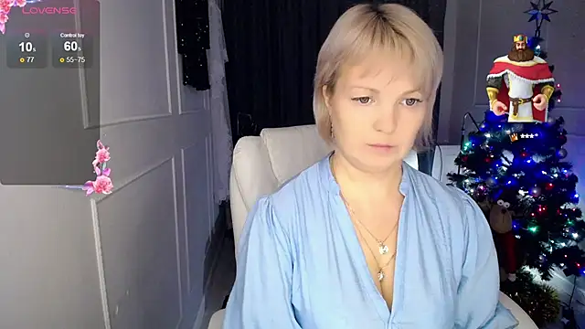 Snapshot of Juarnea chatting on January 9, 2025, 5:11 pm Juarnea online show from January 9, 2025, 5:11 pm