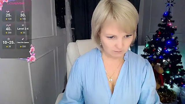 Snapshot of Juarnea chatting on January 20, 2025, 2:36 pm Juarnea online show from January 20, 2025, 2:36 pm