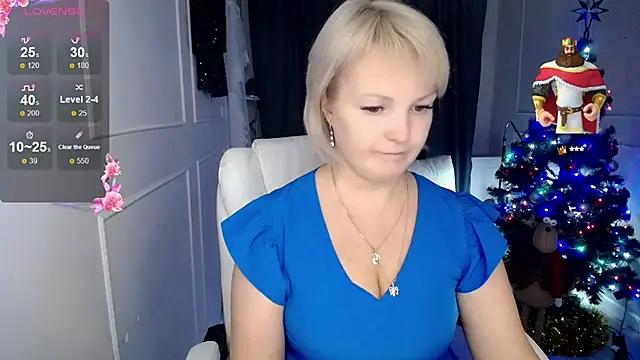 Snapshot of Juarnea chatting on January 22, 2025, 2:35 pm Juarnea online show from January 22, 2025, 2:35 pm