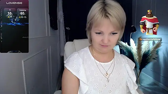 Snapshot of Juarnea chatting on February 11, 2025, 4:35 pm Juarnea online show from February 11, 2025, 4:35 pm