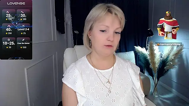 Snapshot of Juarnea chatting on February 11, 2025, 7:38 pm Juarnea online show from February 11, 2025, 7:38 pm