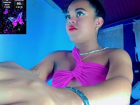 KayleighDreams  online show from October 8, 2025, 10:07 pm