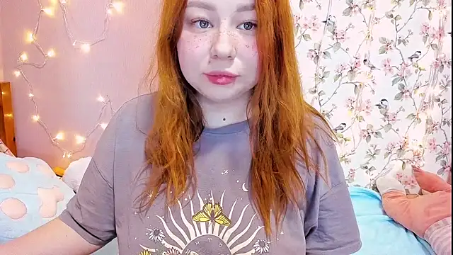 Snapshot of Milafoxxxy chatting on January 9, 2025, 3:58 am Milafoxxxy online show from January 9, 2025, 3:58 am