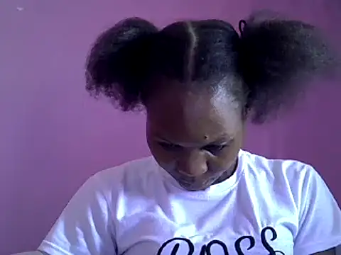 Snapshot of Cute_tamara chatting on January 20, 2025, 7:36 am Cute tamara online show from January 20, 2025, 7:36 am