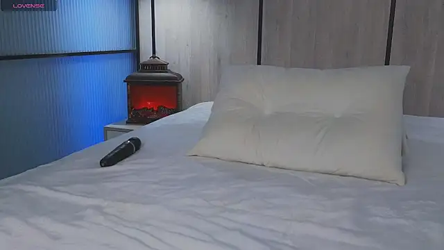 Snapshot of Monikacutie chatting on March 23, 2025, 7:31 am Monikacutie online show from March 23, 2025, 7:31 am