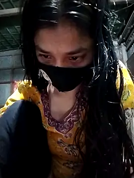 Snapshot of Aruyeshi- chatting on September 11, 2025, 12:44 am Aruyeshi- online show from September 11, 2025, 12:44 am