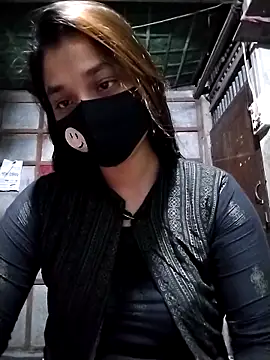 Snapshot of Aruyeshi- chatting on September 29, 2025, 4:06 am Aruyeshi- online show from September 29, 2025, 4:06 am