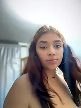 Snapshot of JoselinFlower_ chatting on December 3, 2024, 7:43 am JoselinFlower  online show from December 3, 2024, 7:43 am