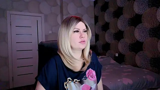 Snapshot of natusik chatting on February 1, 2025, 4:35 am natusik online show from February 1, 2025, 4:35 am