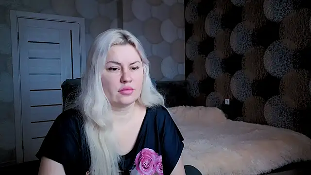 natusik online show from March 22, 2025, 4:24 am