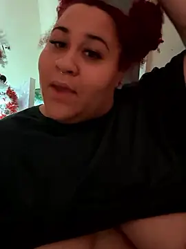 Snapshot of Juicyjordie chatting on December 6, 2024, 9:35 pm Juicyjordie online show from December 6, 2024, 9:35 pm