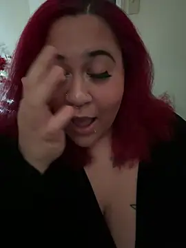 Snapshot of Juicyjordie chatting on December 8, 2024, 5:50 am Juicyjordie online show from December 8, 2024, 5:50 am