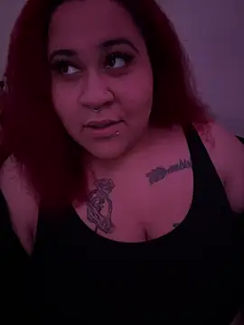 Snapshot of Juicyjordie chatting on February 1, 2025, 8:39 am Juicyjordie online show from February 1, 2025, 8:39 am