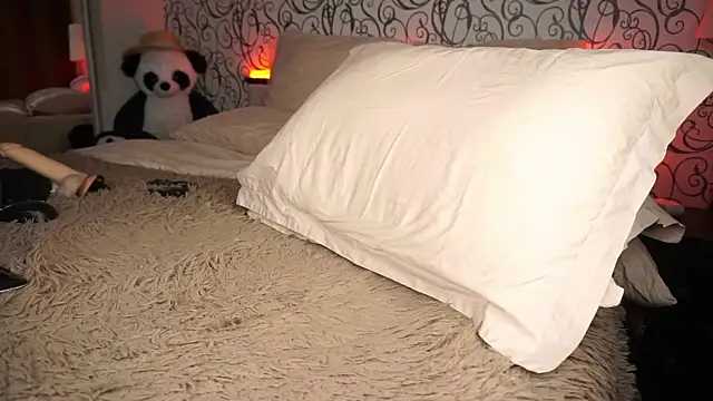 Snapshot of Foxy_irene chatting on February 27, 2025, 2:00 pm Foxy irene online show from February 27, 2025, 2:00 pm