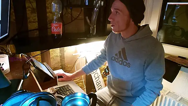 BongChannel online show from January 2, 2025, 5:46 am