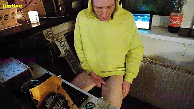 BongChannel online show from January 3, 2025, 6:22 am