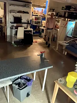 BongChannel online show from November 11, 2025, 11:05 pm