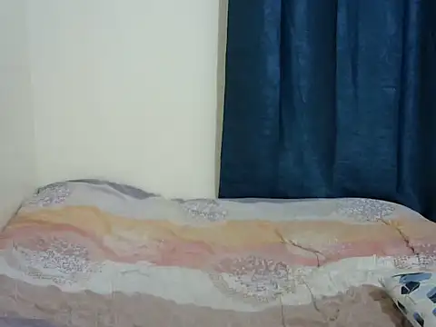 Snapshot of Kariselle- chatting on October 11, 2025, 7:23 pm Kariselle- online show from October 11, 2025, 7:23 pm