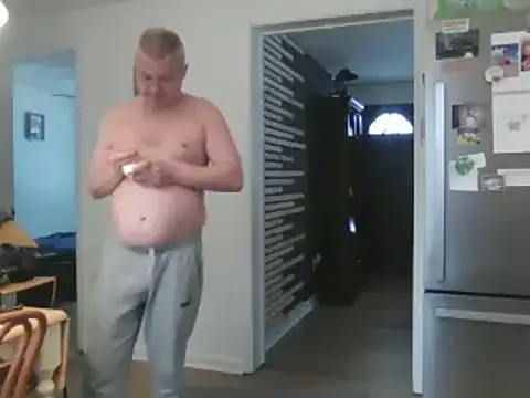 Snapshot of keiferkriss chatting on February 11, 2025, 7:48 pm keiferkriss online show from February 11, 2025, 7:48 pm