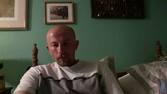 BIGWHITECOCKDOC36 online show from October 19, 2025, 11:00 am