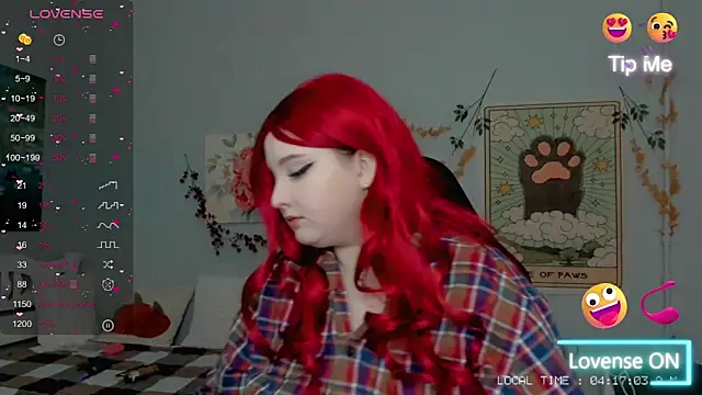 Snapshot of Crystal_Chris chatting on November 6, 2025, 2:12 am Crystal Chris online show from November 6, 2025, 2:12 am