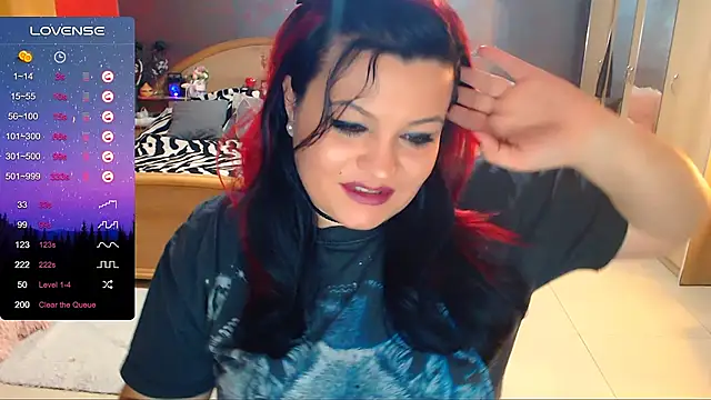 Snapshot of Ariellefoxy chatting on December 23, 2024, 10:12 pm Ariellefoxy online show from December 23, 2024, 10:12 pm