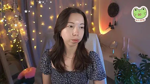Snapshot of Sarah_Son chatting on September 30, 2025, 5:56 am Sarah Son online show from September 30, 2025, 5:56 am